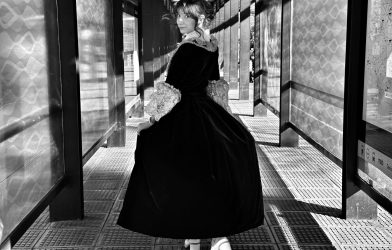 Romantic goth dress featuring Victorian lace details and elegant dark silhouette embodying romantic goth dress ideas